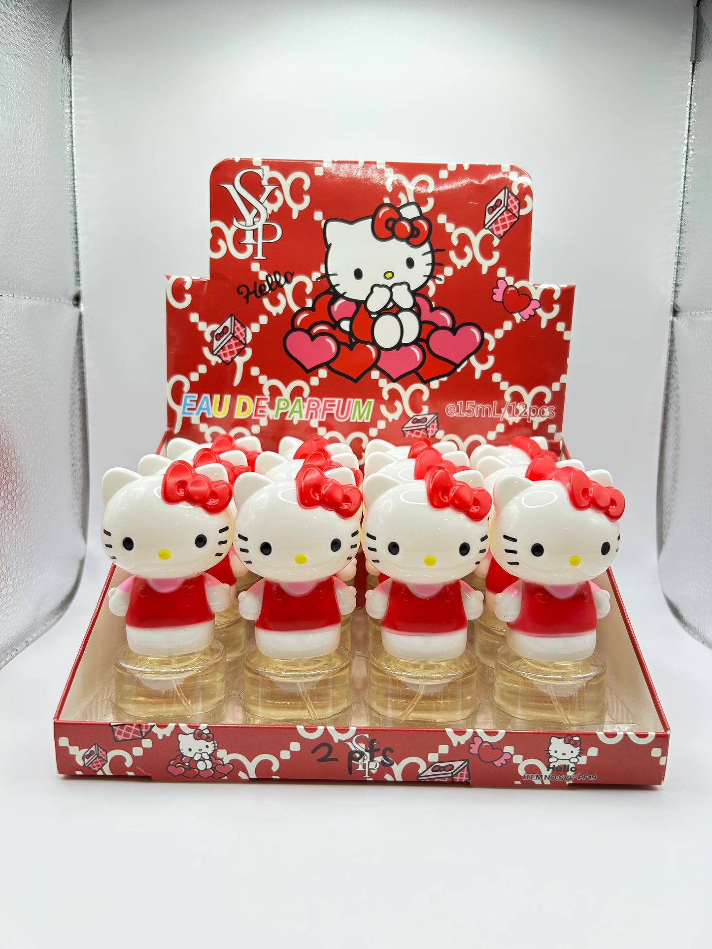 HK White Cat Perfume